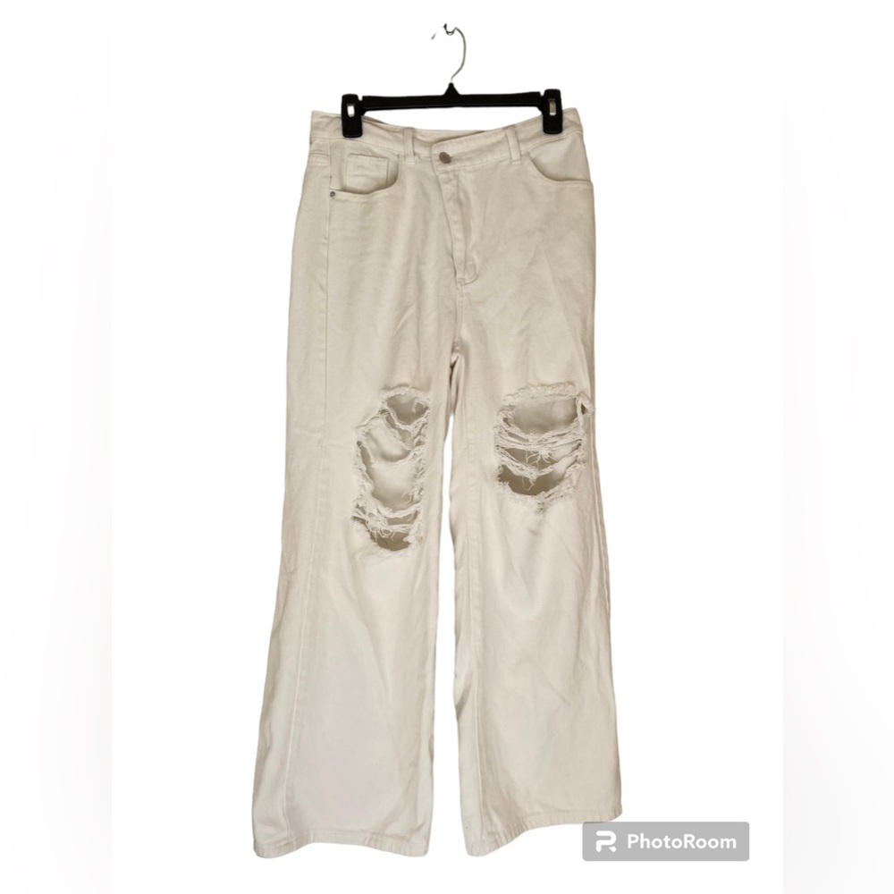 SHEIN EZwear Cut Out Ripped Frayed Straight Leg Jeans